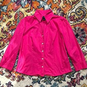 🎈Ann Taylor Fuchsia Button-Down Shirt